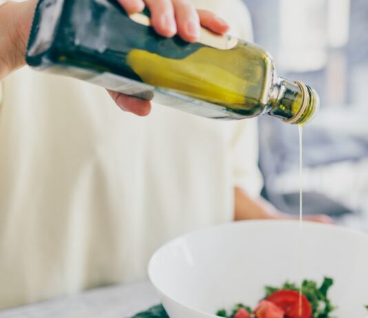 Диетолог раскрывает 7 простых стратегий, которые помогут вашему организму усваивать больше питательных веществ из пищи