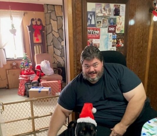 Мужчина, который похудел более чем на 300 фунтов, рассказал об одном изменении в образе жизни, которое он поддерживает