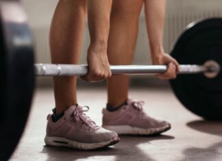 Вирусная тренировка 5×5 может привести к быстрому увеличению мышечной массы. Это безопасно?