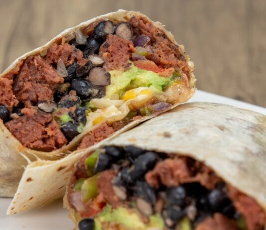 Если вы хотите больше клетчатки на завтрак, попробуйте эти 11 способов употреблять овощи, говорят диетологи