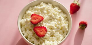 7 лучших продуктов, которые нужно есть для поддержания плотности костей в среднем возрасте, по мнению врача