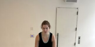 Я попробовала 30-минутную силовую тренировку Дженнифер Энистон. Эти движения заставили мое сердце колотиться