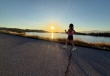 После удаления желудка во избежание рака эта 46-летняя мама готовится к марафону